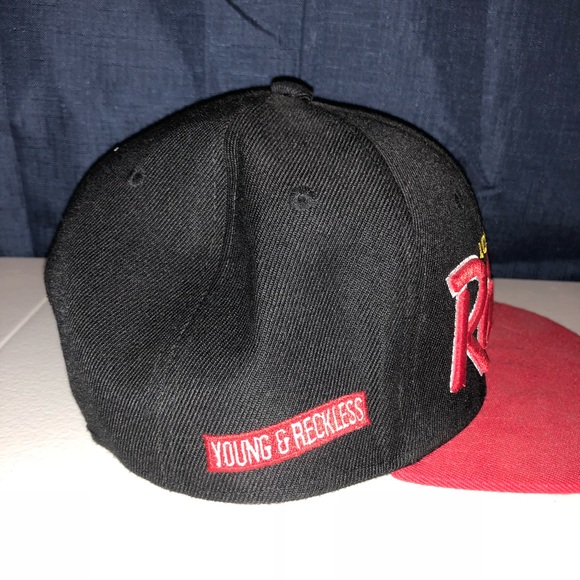 Young & reckless Hat - Picture 2 of 2